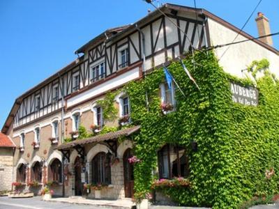 Val Des Bois Bed and Breakfast Warmeriville Buitenkant foto
