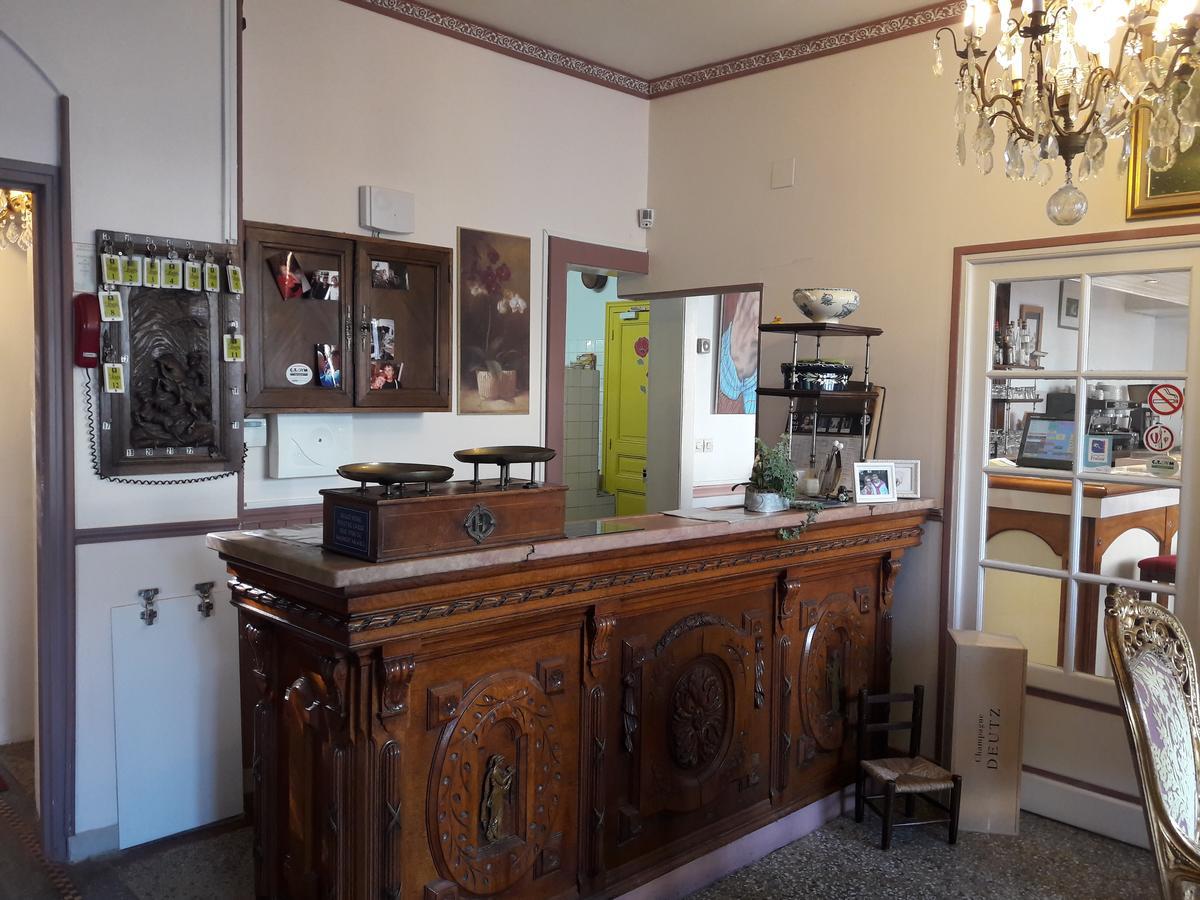 Val Des Bois Bed and Breakfast Warmeriville Buitenkant foto